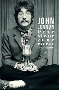 PRZESTWORZONE RZECZY, JOHN LENON