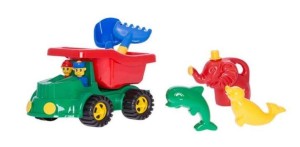 SAMOCHÓD JEEP Z DODATKAMI DO PIASKU I KONEWKĄ