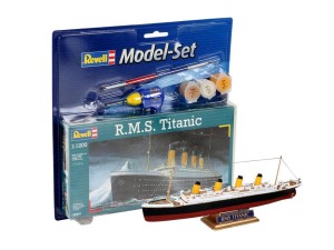 MODEL SET 1:12000 RMS TITANIC