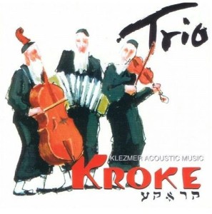 TRIO CD, KROKE