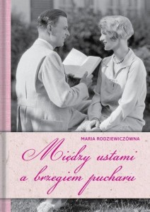 MIĘDZY USTAMI A BRZEGIEM PUCHARU