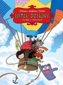 HOTEL DZIWNY T.4 DUCHY W CHMURACH