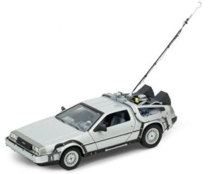 DELOREAN - BACK TO THE FUTURE PART I 1:24 WELLY