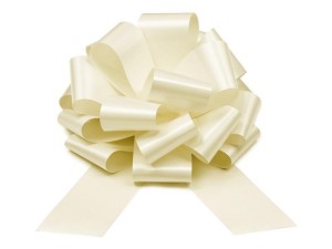 KOKARDA DEKORACYJNA DIY ZŁAMANA BIEL 40CM