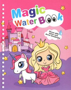 MAGIC BOOK. JEDNOROŻCE I KSIĘŻNICZKI