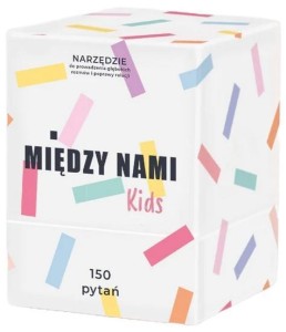 MIĘDZY NAMI KIDS, PRACA ZBIOROWA